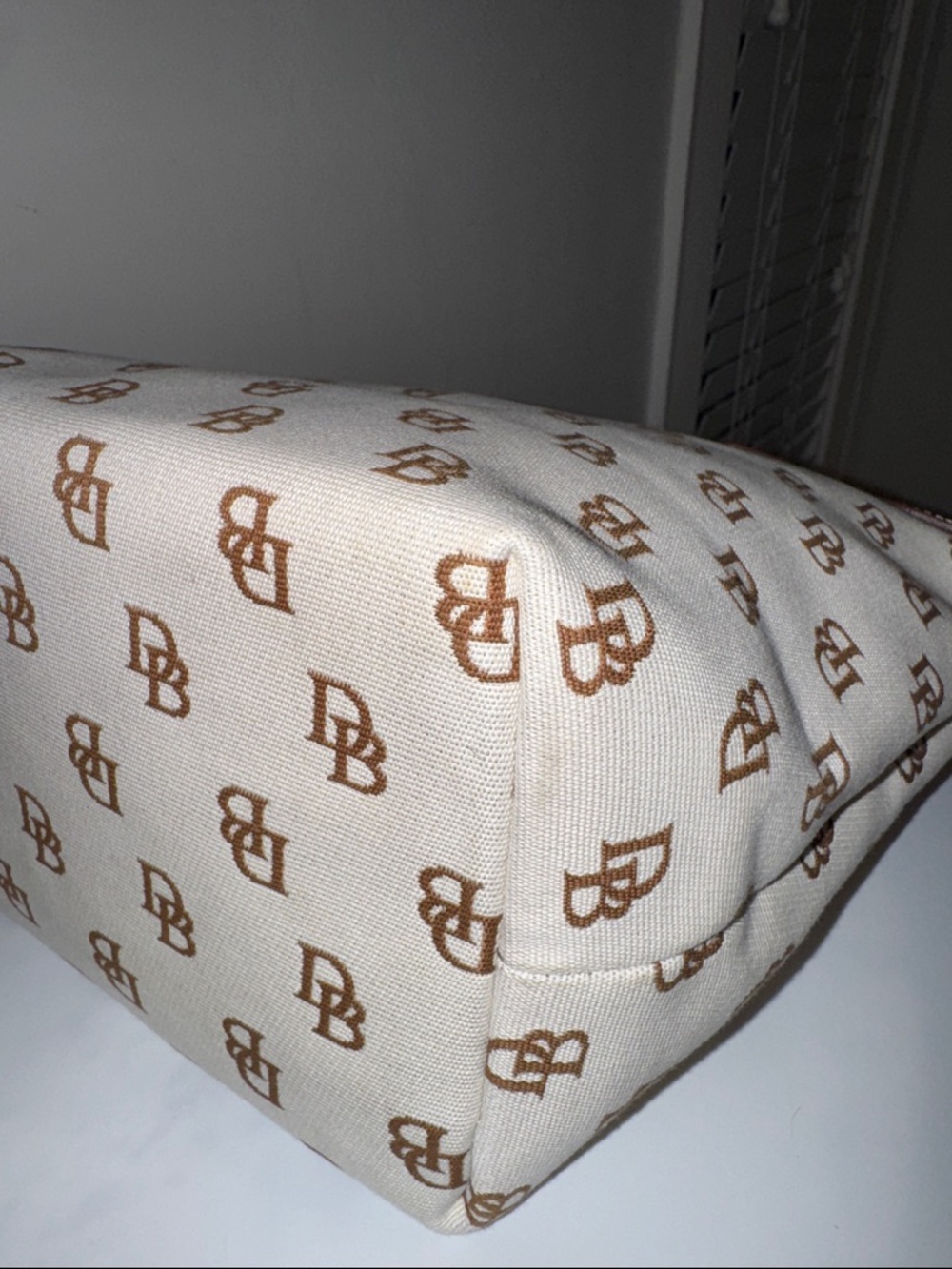 Dooney & Bourke Jenna Monogram Signature Tote Bucket Bag - Picture 10 of 15